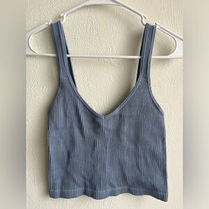 Dynamic ribbed tank top